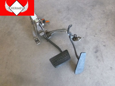 1995 Chevy Camaro - Brake and Gas Pedal Assembly